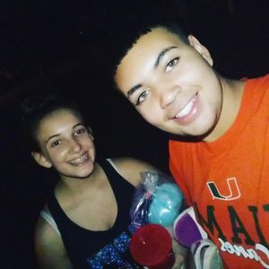 Meet your Posher, Courtney